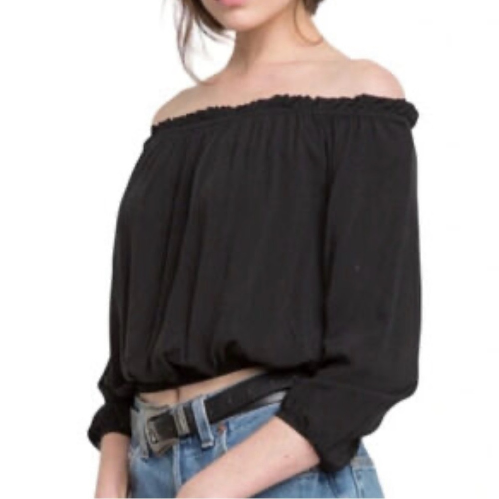 Brandy Melville Maura Off the Shoulder Top Black